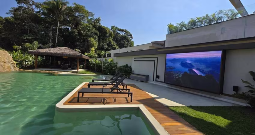 Casa à venda no Condomínio Riviera de São Lourenço - Bertioga/SP