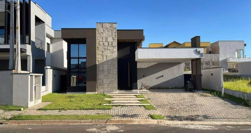 Casa à venda no Condomínio Portal dos Bandeirantes - Salto/SP