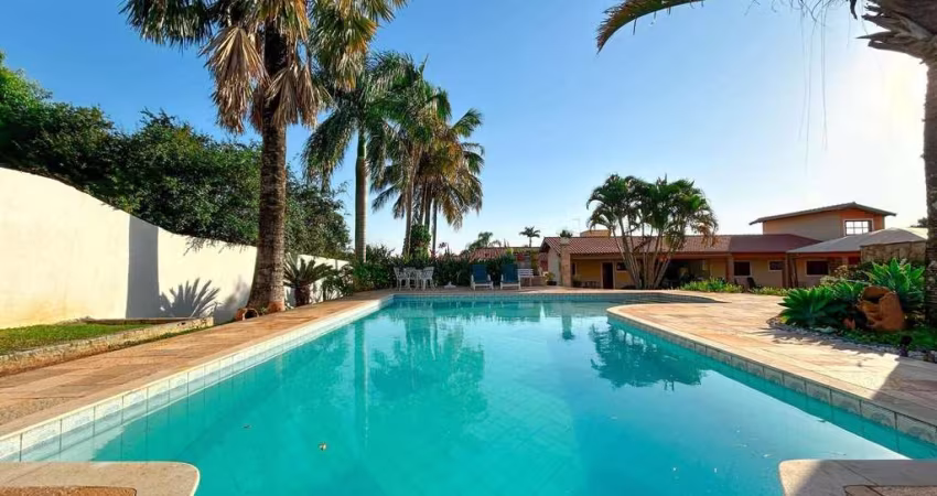 Casa à venda no Condomínio Zuleika Jabour - Salto/SP