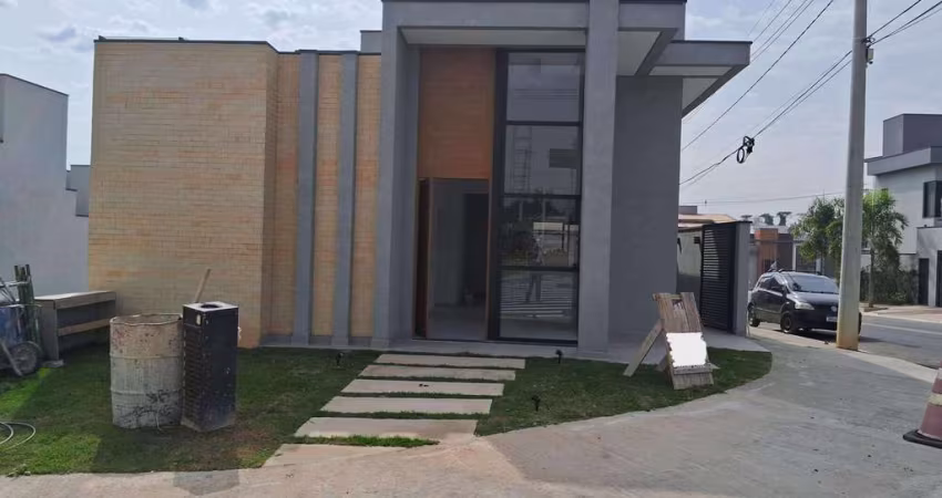 Casa à venda no Condomínio Parque Imperial - Salto/SP