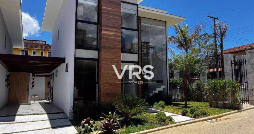 Casa com 4 dormitórios à venda, 203 m² por R$ 1.490.000,00 - Tijuca - Teresópolis/RJ