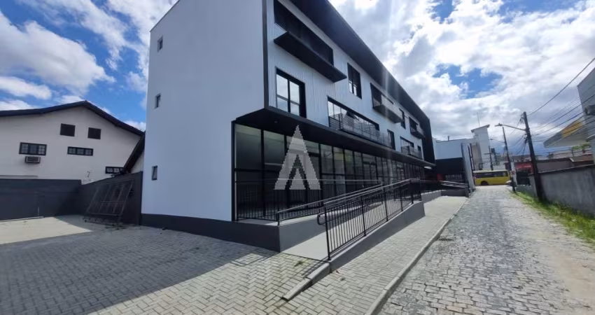Sala para alugar, 36.12 m2 por R$1500.00  - Bucarein - Joinville/SC