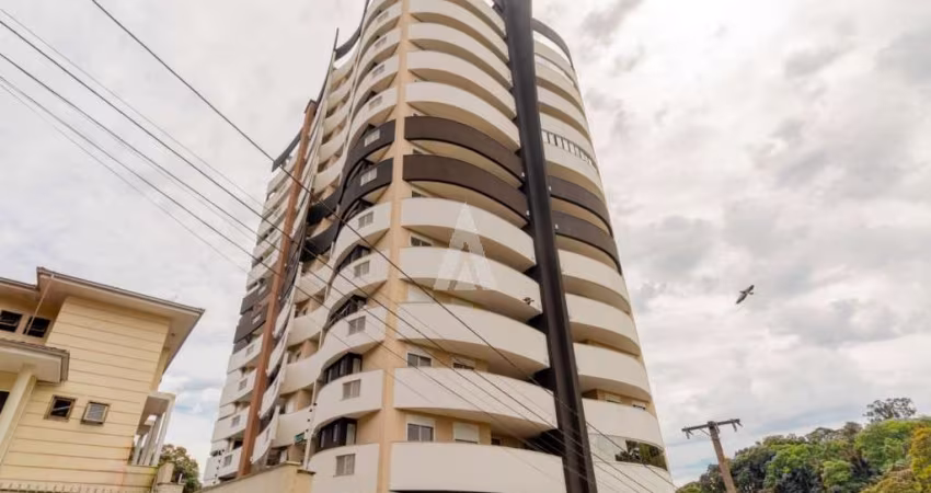 Apartamento com 3 dormitórios, 2 vagas, bairro Anita Garibaldi.