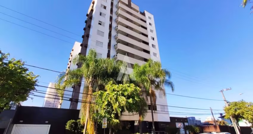 APARTAMENTO 03 DORMITÓRIOS, SENDO 01 SUÍTE, 03 VAGAS DE GARAGEM, 127m², CENTRO.