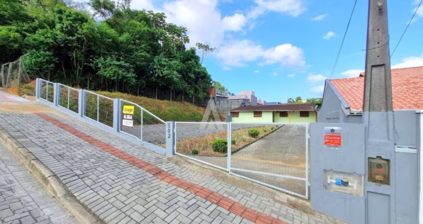 casa residencial com por1 dormitório, sala de estar e jantar, cozinha, bwc social e área de serviço de serviço
