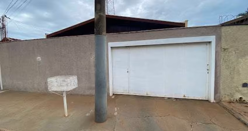 Casa com 3 dormitórios à venda, 296 m² por R$ 550.000,00 - Clementina - Barretos/SP