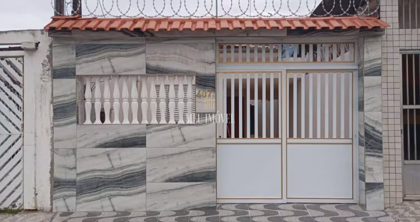 Casa Geminada à venda no Maracanã - Praia Grande - SP: