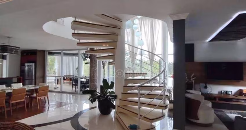 Casa com 4 dormitórios à venda, 558 m² por R$ 2.700.000,00 - Granja Viana - Embu das Artes/SP