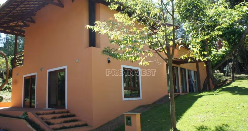 Casa com 3 Suítes à venda, 200 m² por R$ 2.100.000 - Paisagem Renoir - Granja Viana/SP