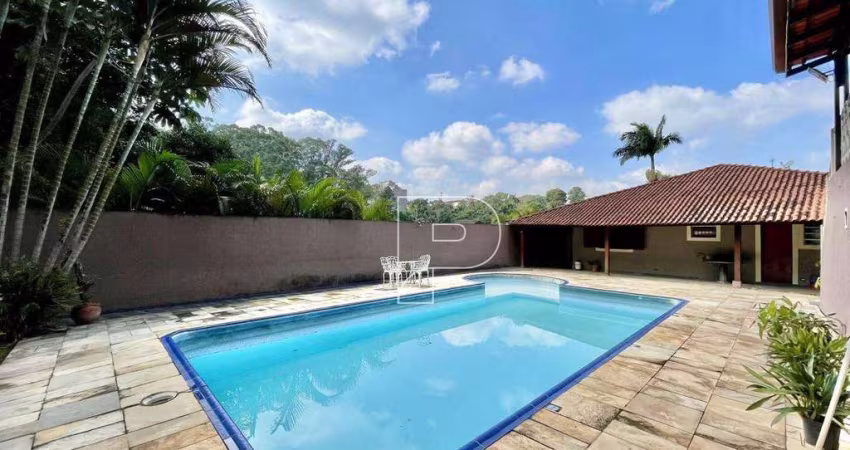 Casa com 4 dormitórios à venda, 321 m² por R$ 2.500.000,00 - Granja Viana - Carapicuíba/SP