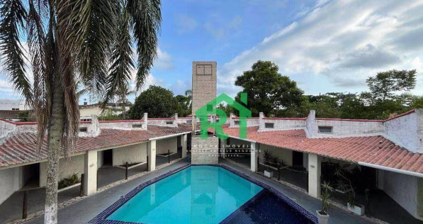 Hotel à venda na Praia da Enseada | Rocha Imóveis Guarujá