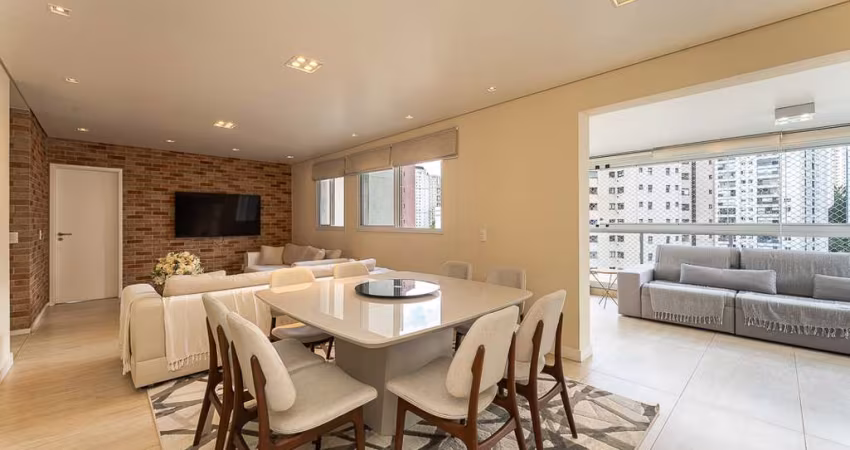 Apartamento tipo para venda com 3 quartos, sendo 3 suítes, 137m²