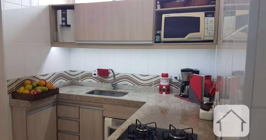 Apartamento com 2 dormitórios à venda, 122 m² por R$ 390.000,00 - Vila Santa Cruz - Itatiba/SP