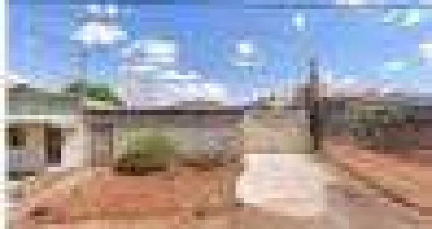 Casa para Venda em Cascavel, Claudete, 3 dormitórios, 2 banheiros, 3 vagas