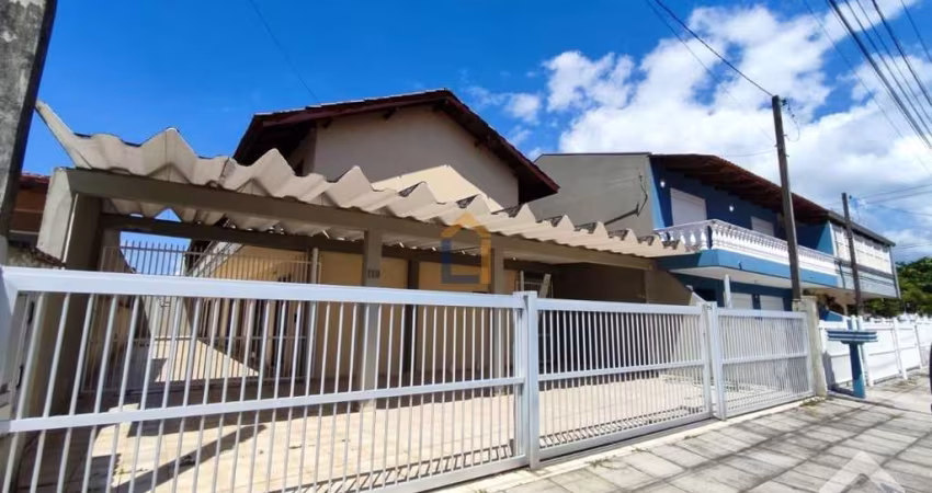 Casa com 84,24m² em Balneário Costa Azul
