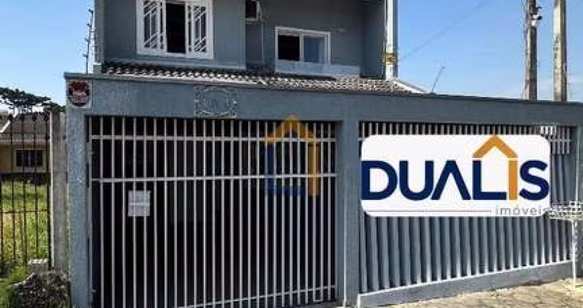 Sobrado Tríplex à Venda no Bairro Tanguá - 194m² de Área Privativa - 3 Quartos + Ático - R$ 650.000,00