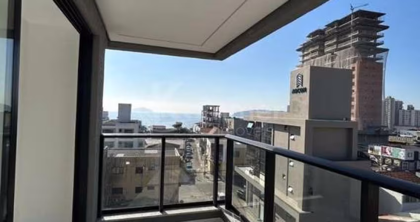 Imperdível apartamento à venda no Centro de Balneário Piçarras-SC: 3 quartos, 1 suíte, 1 sala, 3 banheiros, 1 vaga de garagem, 81,55 m².