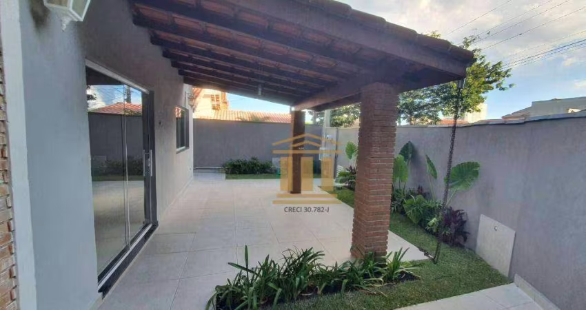 Casa com 3 dormitórios à venda, 225 m² por R$ 1.350.000 - Urbanova - São José dos Campos/SP