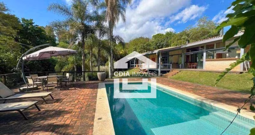 Casa com 5 dormitórios à venda, 382 m² por R$ 2.380.000,00 - Granja Viana - Chácaras do Peroba - Jandira/SP