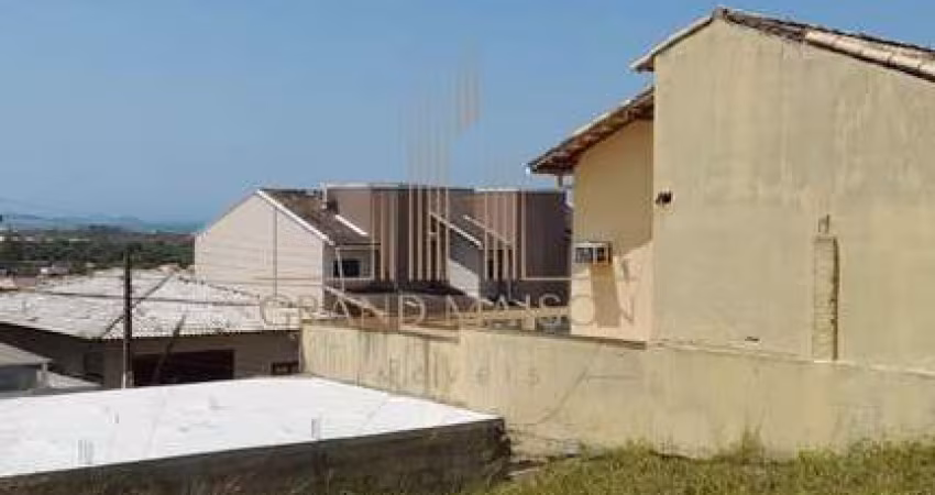 Lote a venda no Condomínio dos Pássaros com 300m²