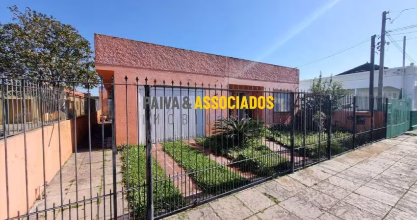 Casa com 2 quartos à venda na São Pedro, 161, Três Vendas, Pelotas