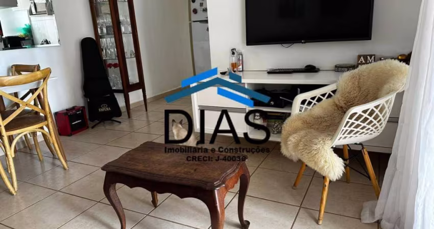 RESERVA DOS OITIS 2 DORMITÓRIOS COMPLETO DE ARMARIOS E AR CONDICIONADO SACA