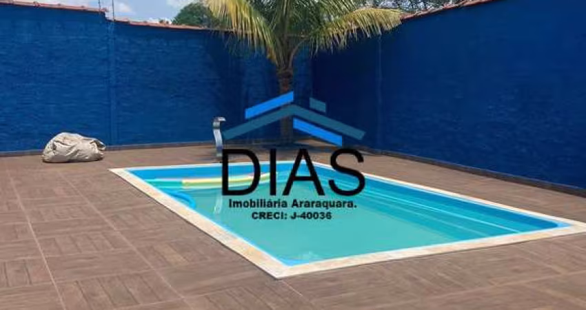 SERRA AZUL CASA COM TRÊS DORMITÓRIOS VARANDA GOURMET E PISCINA COM CASCATA