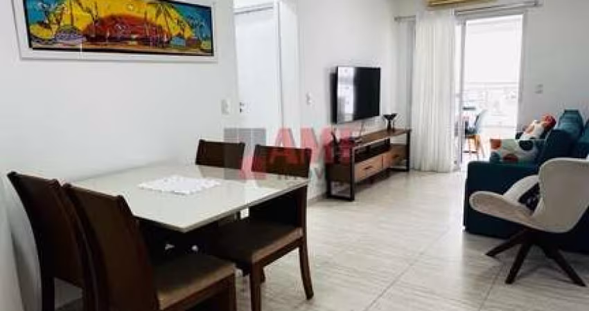 Apartamento a 200m do mar na Vila Tupi
