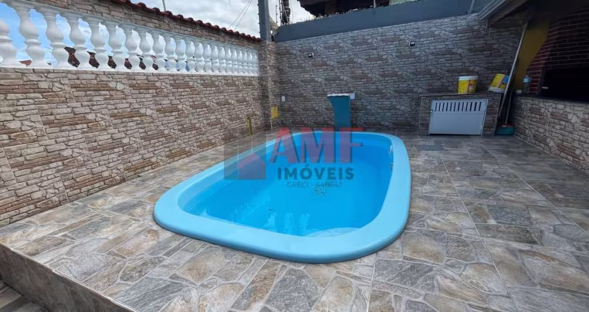 Casa a 60 metros da Praia no Jardim Suarão