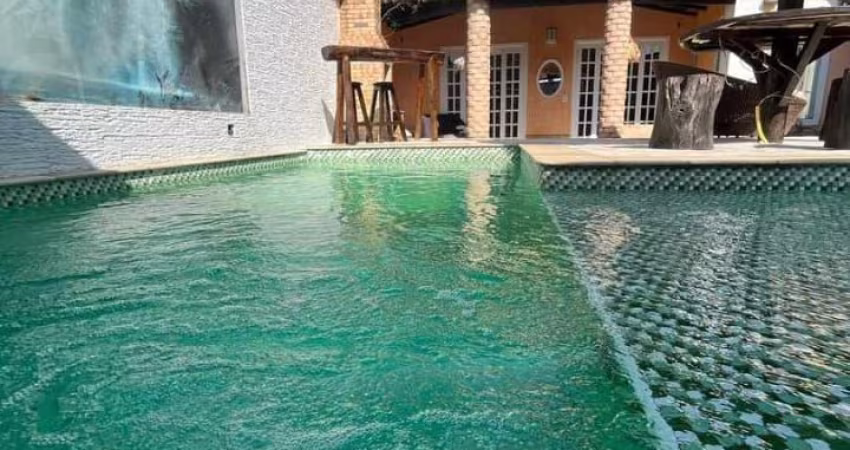 Casa triplex em Vargem Grande no Condomínio Planície do Araguaia na Estrada Vereador Alceu,perto da Praia da Macumba no Recreio dos Bandeirantes Rio de Janeiro/RJ
