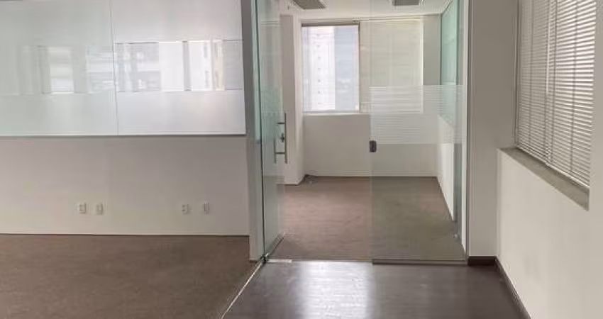 Sala comercial à venda Brooklin 144m2 / São Paulo / Contato: (11) 94332-1122