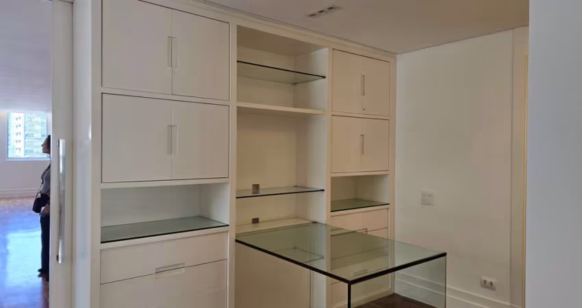 Apartamento a venda com 3 dormitórios no bairro Cerqueira César