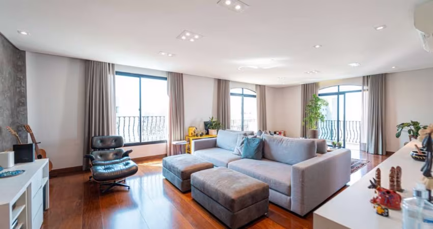 Apartamento tipo para venda com 4 quartos, sendo 2 suítes, 285m²