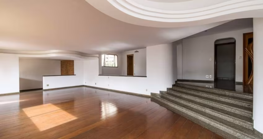 Apartamento tipo para venda e locação com 4 quartos, sendo 3 suítes, 370m²