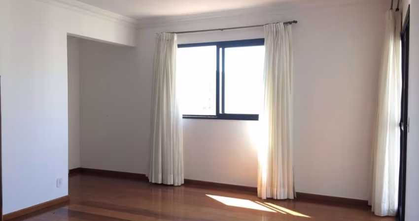 Apartamento na Chácara Inglesa com 104m², 3 quartos, 1 suíte, 3 vagas.