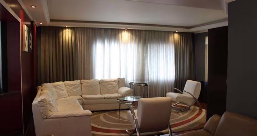Apartamento no Jardim da Saúde com 230m², 4 suíte, 4 vagas.