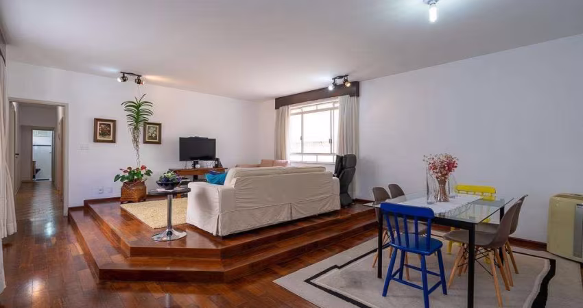 Apartamento em Santa Cecilia com 160m², 3 quartos, 1 suíte, 1 vaga.
