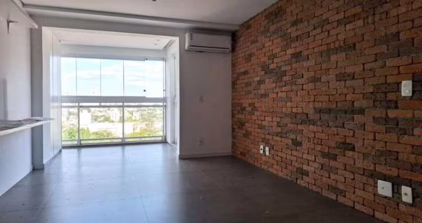 Cobertura à Venda com 123m², 2 dormitórios, 1 suíte, 2 salas e 2 vagas!!!