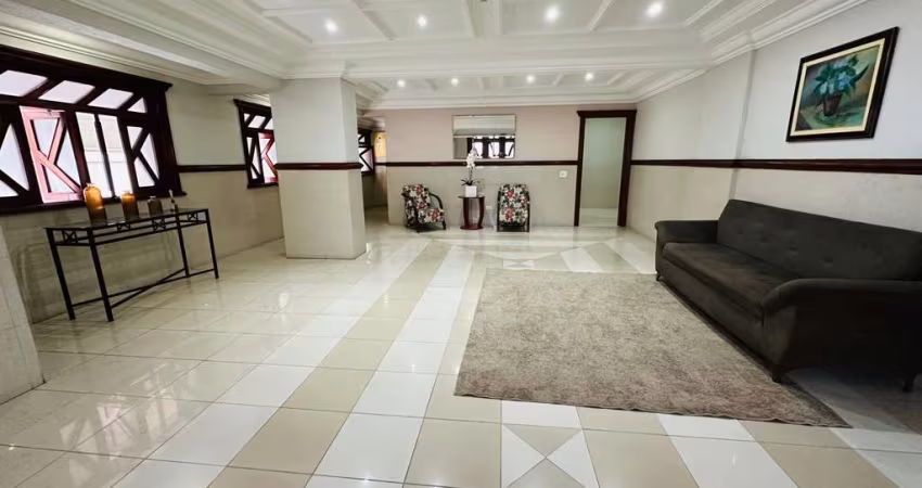 Belíssimo apartamento   Canto do Forte Praia Grande