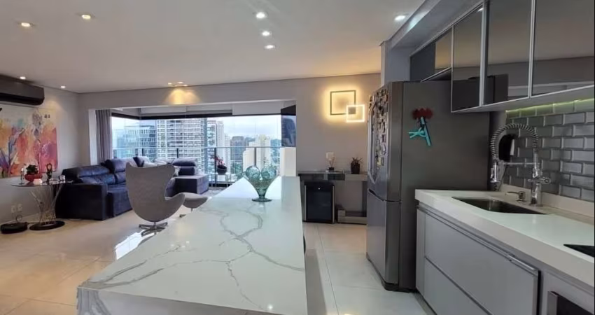 Apartamento no Brooklin com 145m², 3 suítes, 3 vagas.