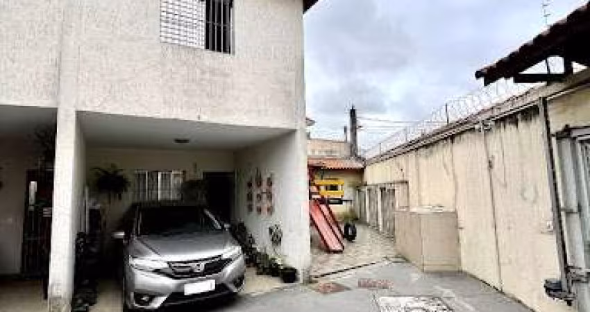 Sobrado com 2 dormitórios à venda, 70 m² por R$ 309.000,00 - Itaquera - São Paulo/SP
