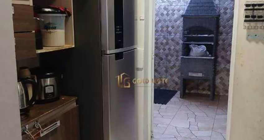 Sobrado com 2 dormitórios à venda, 49 m² por R$ 225.000 - Água Espraiada - Cotia/SP