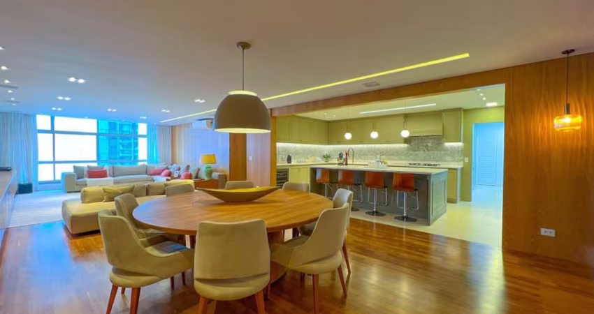 Versátil apartamento tipo para venda com 3 quartos, sendo 1 suíte, 204m²