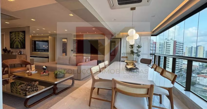 Apartamento Para Vender com 4 quartos 3 suítes no bairro Atalaia em Aracaju