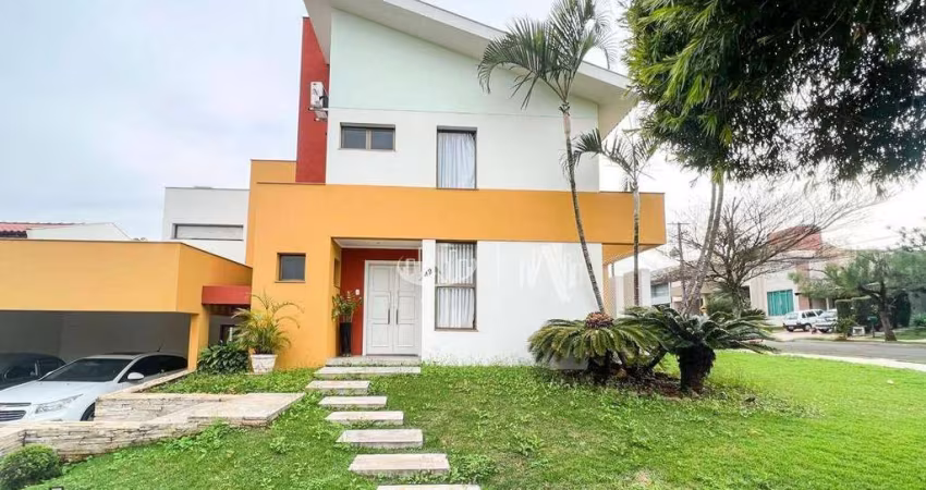 Casa com 3 quartos à venda, 218 m² por R$ 1.450.000 - Condomínio Vale do Arvoredo - Zona Sul de Londrina/PR
