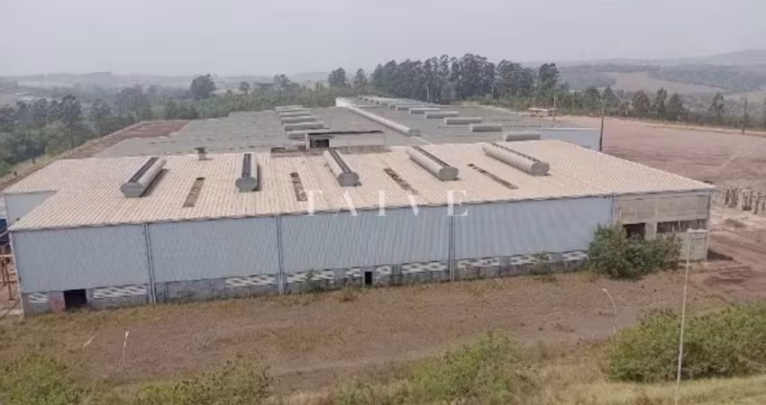 Terreno + Estrutura completa metálica de um Galpão de 30.681,40 m² de construção à venda próximo  -