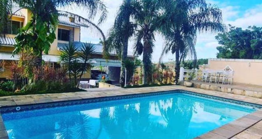 Casa com 3 dormitórios à venda, 350 m² por R$ 1.300.000 - Condomínio Mont Clair - Santa Isabel/SP