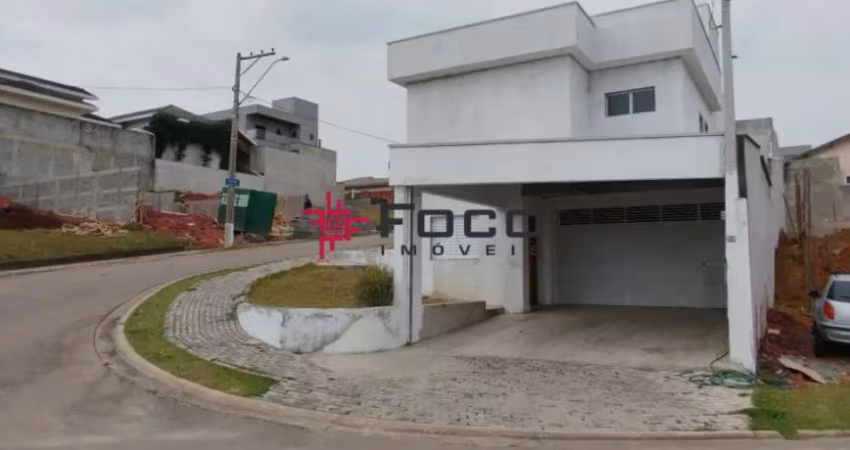 Sobrado à Venda - Residencial Mantiqueira