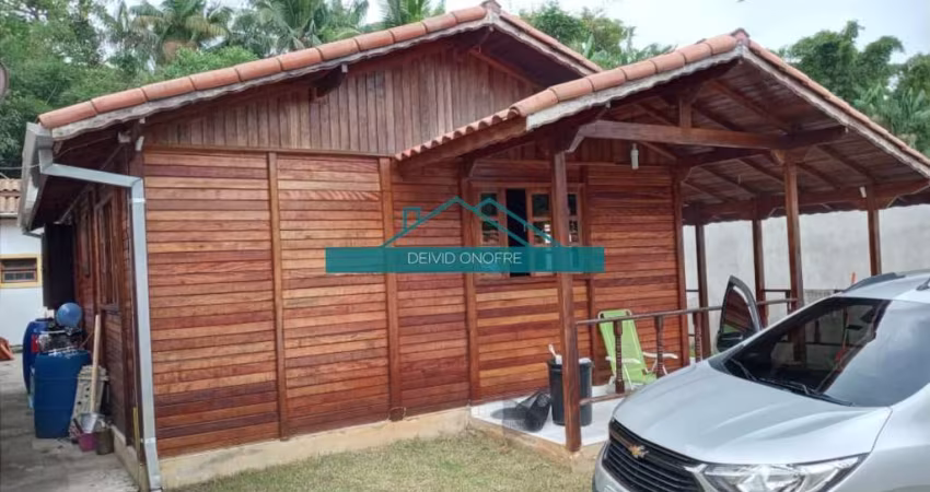 Casa com edícula a venda em Massaguaçu