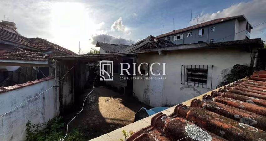 Terreno espaçoso com boa localização